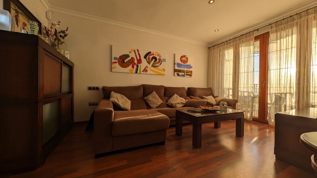 3 makuuhuone Huoneisto myytävänä paikassa Torrevieja - 622 108 € (Ref: 8635060)