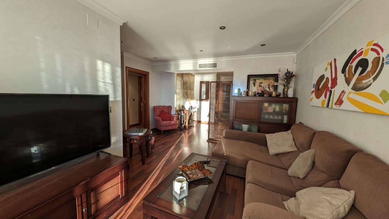 3 makuuhuone Huoneisto myytävänä paikassa Torrevieja - 622 108 € (Ref: 8635060)