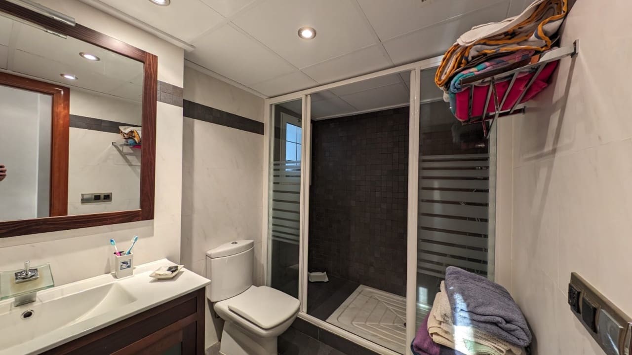 3 makuuhuone Huoneisto myytävänä paikassa Torrevieja - 622 108 € (Ref: 8635060)