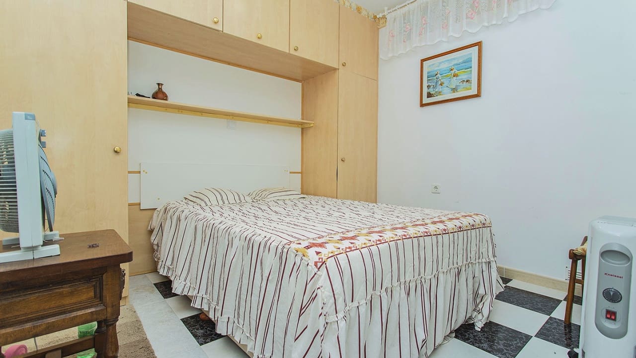 2 makuuhuone Huoneisto myytävänä paikassa La Mata - 149 900 € (Ref: 8635905)