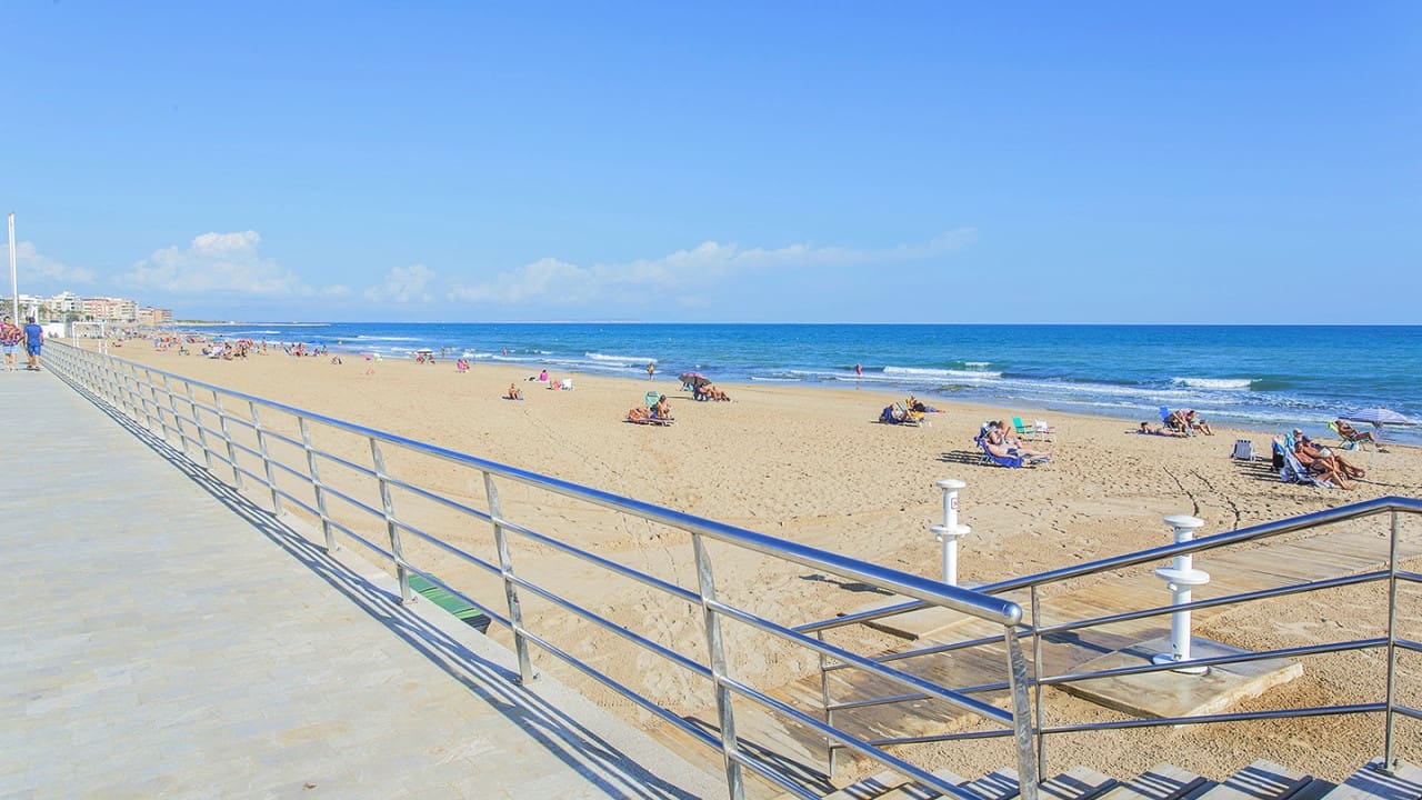 2 makuuhuone Huoneisto myytävänä paikassa La Mata - 149 900 € (Ref: 8635905)