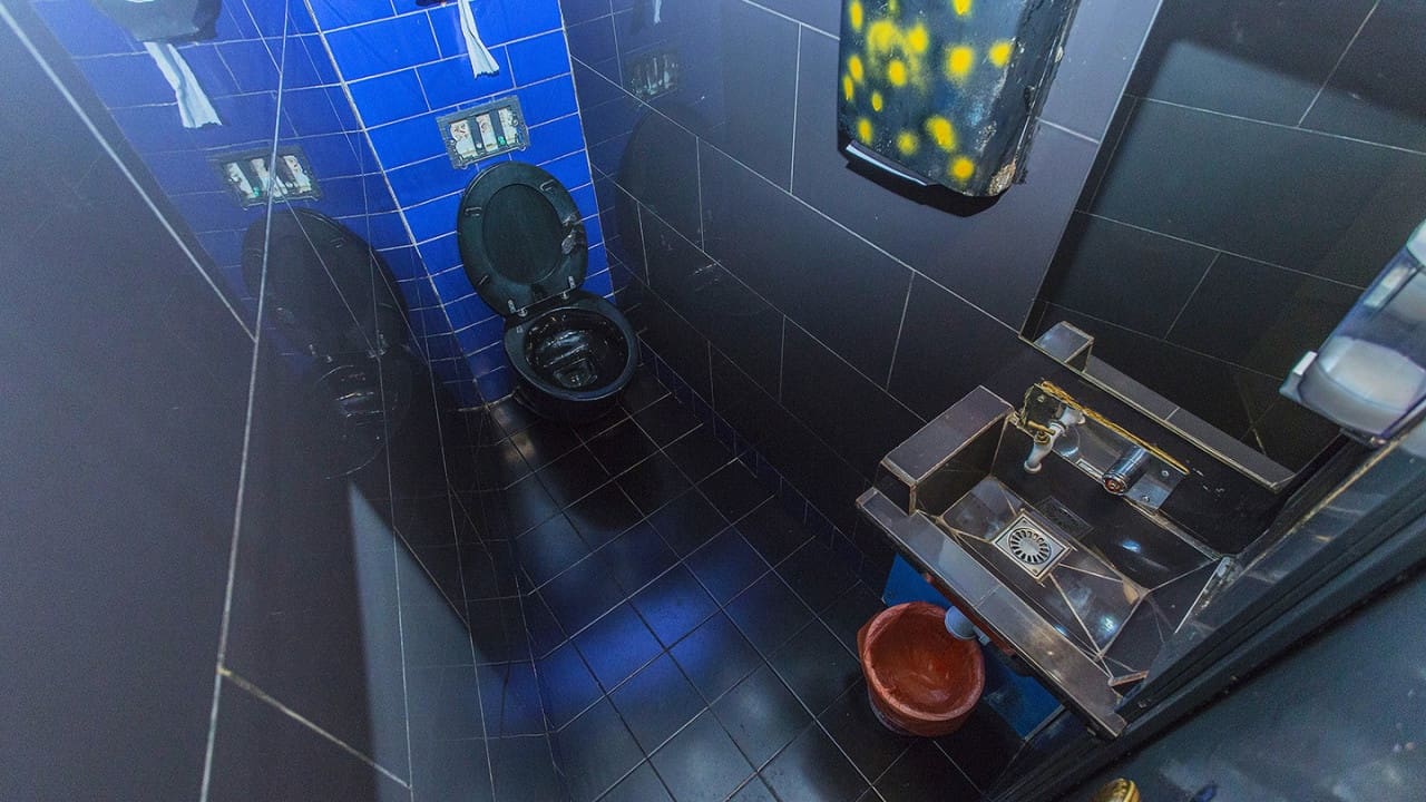 Comercial para venda em Torrevieja - 165 000 € (Ref: 8639927)