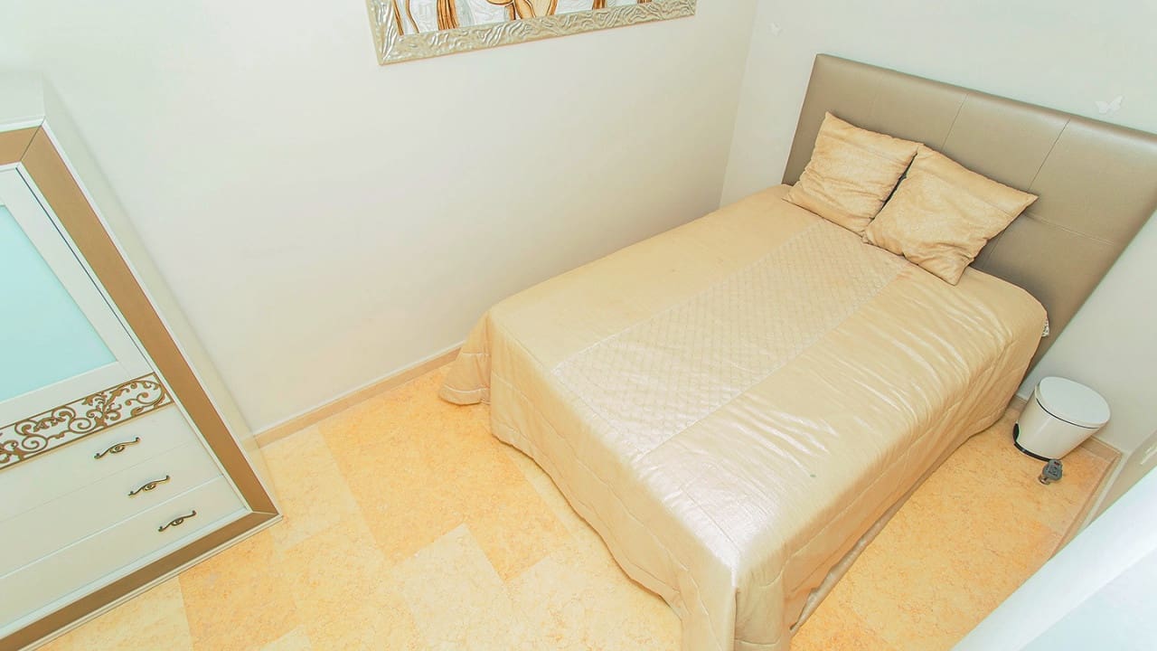 5 sovrum Villa till salu i Torrevieja med pool garage - 1 170 000 € (Ref: 8653722)