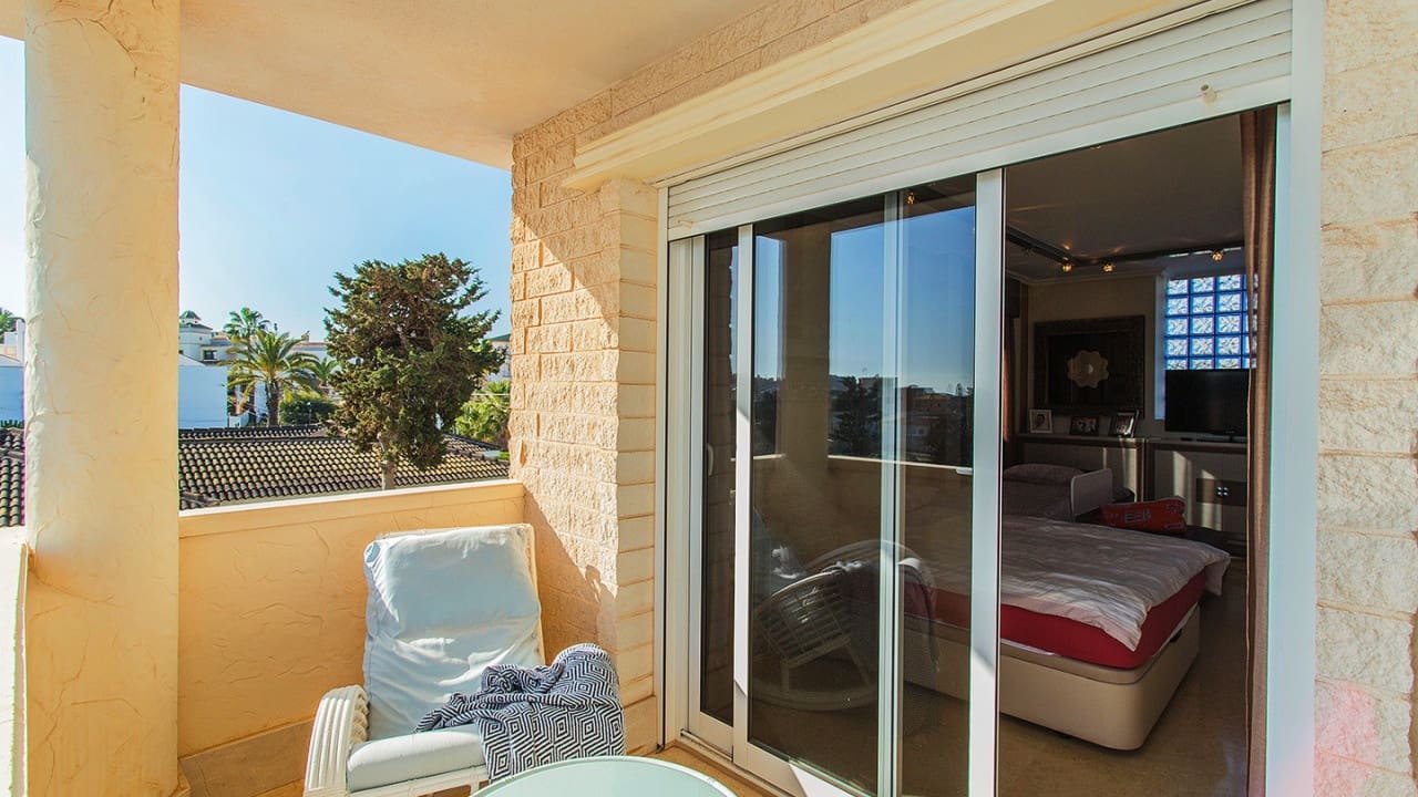 5 sovrum Villa till salu i Torrevieja med pool garage - 1 170 000 € (Ref: 8653722)