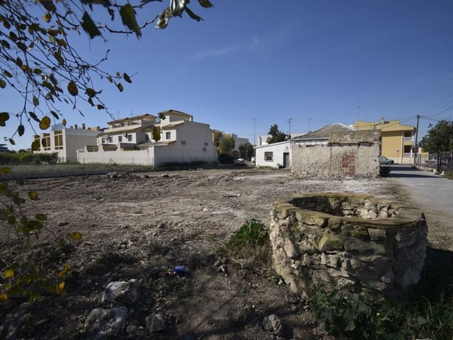 Finka/Dom wiejski na sprzedaż w Daya Nueva - 149 500 € (Ref: 8654712)