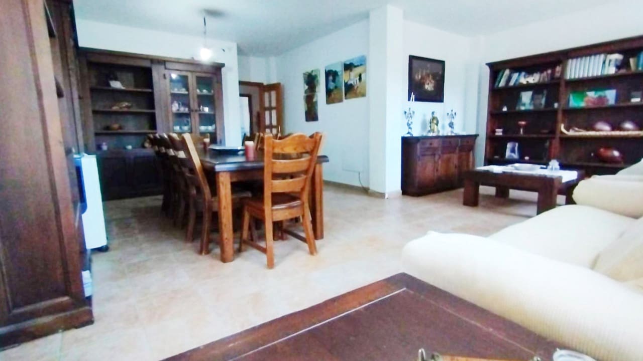 6 sypialnia Willa na sprzedaż w La Torreta z basenem garażem - 539 000 € (Ref: 8667053)