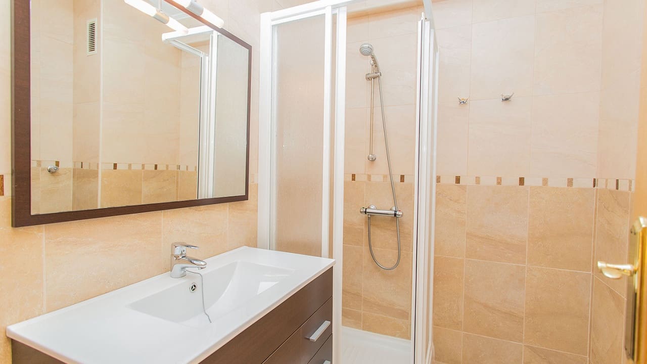 2 makuuhuone Huoneisto myytävänä paikassa Guardamar del Segura mukana uima-altaan - 149 900 € (Ref: 8671454)