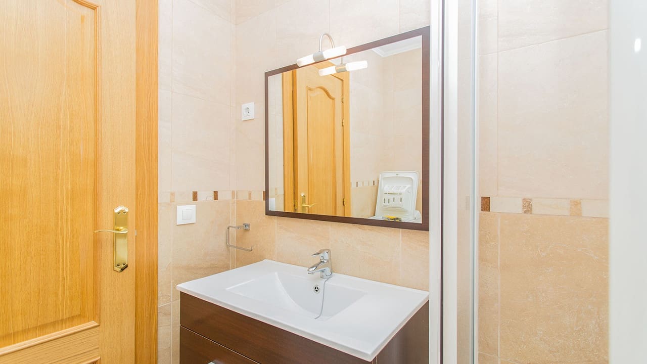 2 makuuhuone Huoneisto myytävänä paikassa Guardamar del Segura mukana uima-altaan - 149 900 € (Ref: 8671454)