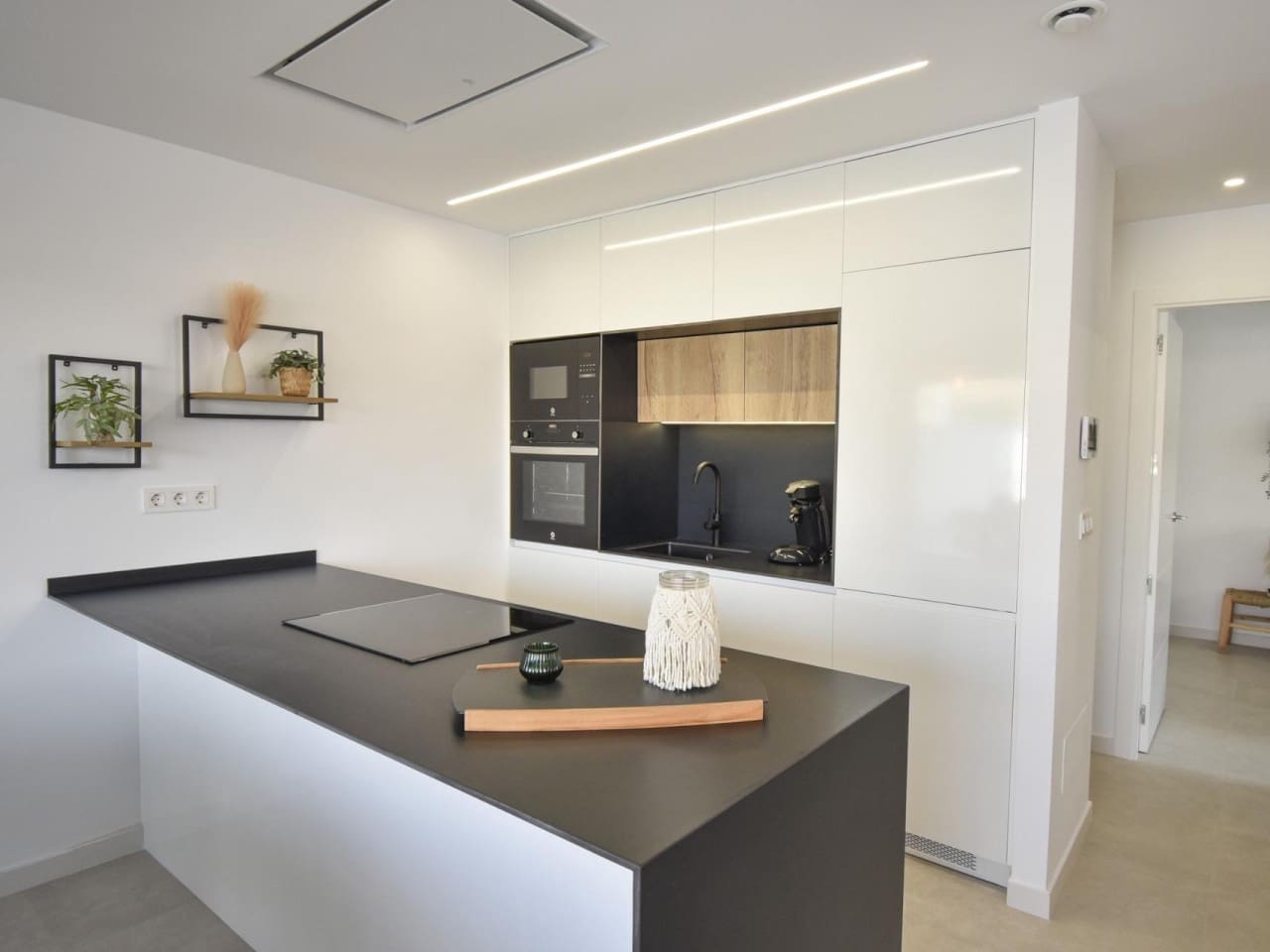 3 slaapkamer Villa te koop in San Pedro del Pinatar met zwembad - € 439.000 (Ref: 8672815)