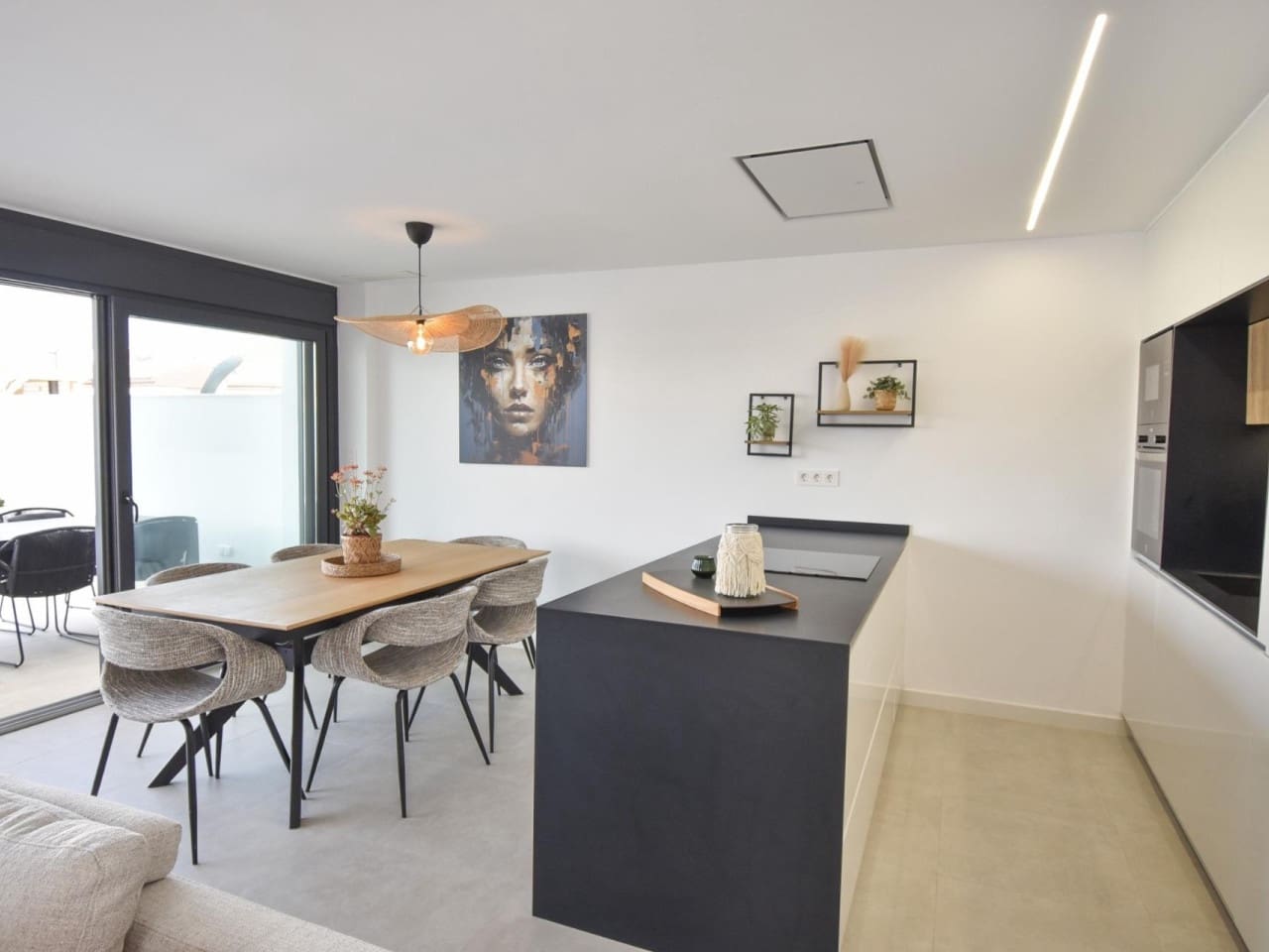 3 slaapkamer Villa te koop in San Pedro del Pinatar met zwembad - € 439.000 (Ref: 8672815)