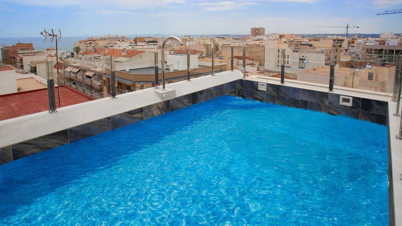 2 chambre Appartement à vendre à Torrevieja avec piscine - 319 900 € (Ref: 8675180)