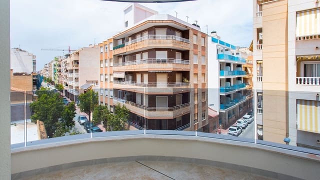 2 chambre Appartement à vendre à Las Piscinas Naturales, Torrevieja avec piscine - 319 900 € (Ref: 8675180)