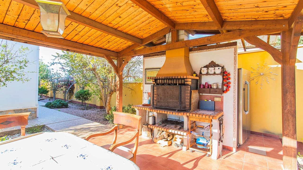 5 soveværelse Villa til salg i Los Balcones med swimmingpool - € 980.000 (Ref: 8677037)