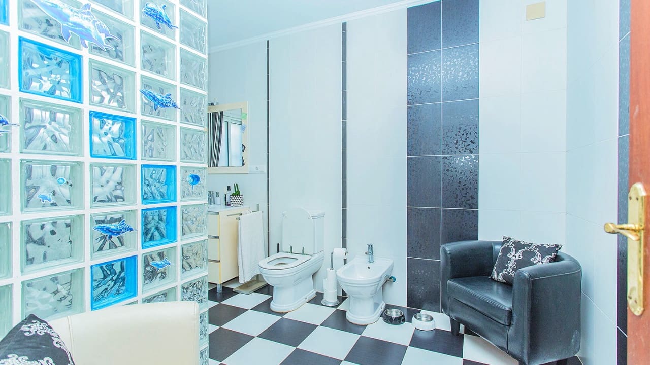 5 soveværelse Villa til salg i Los Balcones med swimmingpool - € 980.000 (Ref: 8677037)