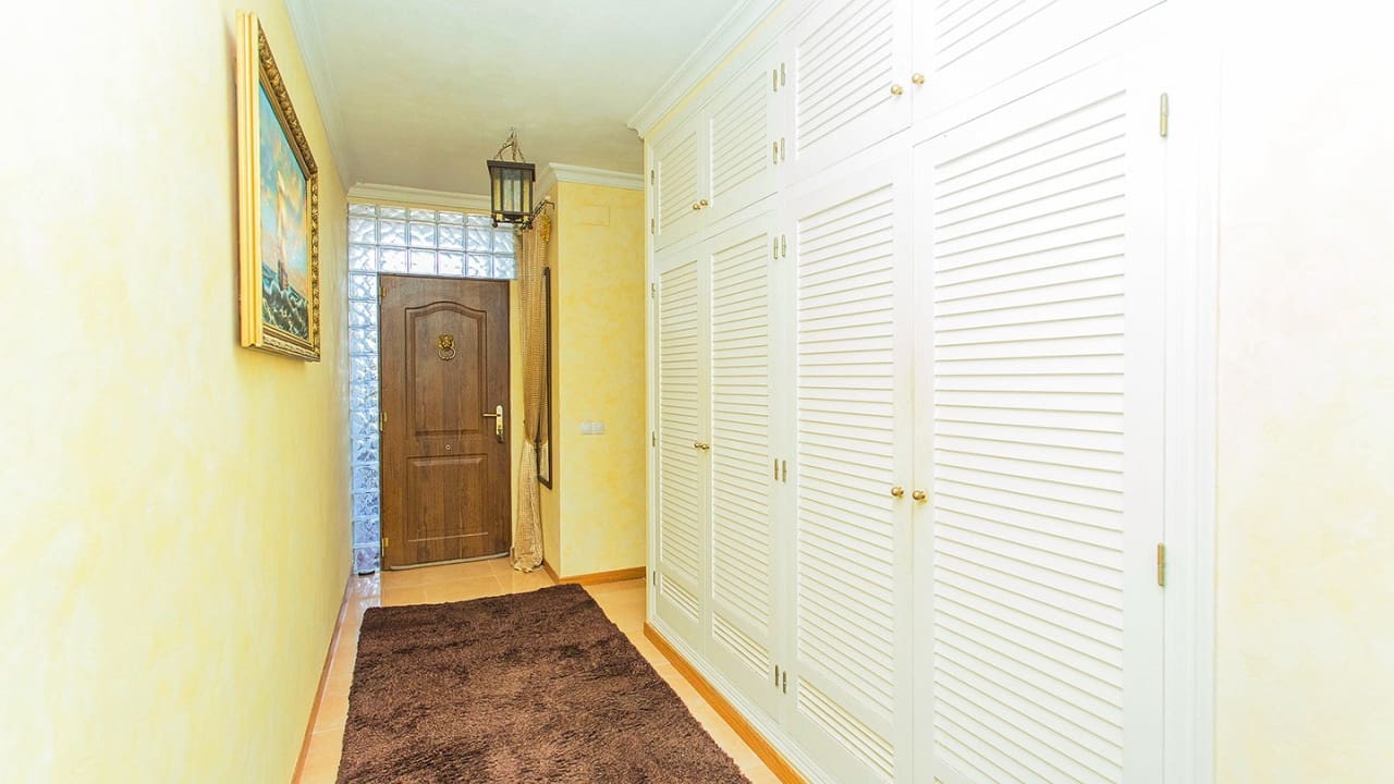 5 soveværelse Villa til salg i Los Balcones med swimmingpool - € 980.000 (Ref: 8677037)