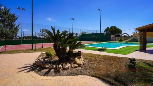 4 soverom Finca/Herregård til salgs i Elche / Elx med svømmebasseng - € 730 000 (Ref: 8687436)