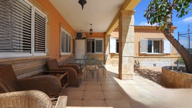 4 soverom Finca/Herregård til salgs i Elche / Elx med svømmebasseng - € 730 000 (Ref: 8687436)