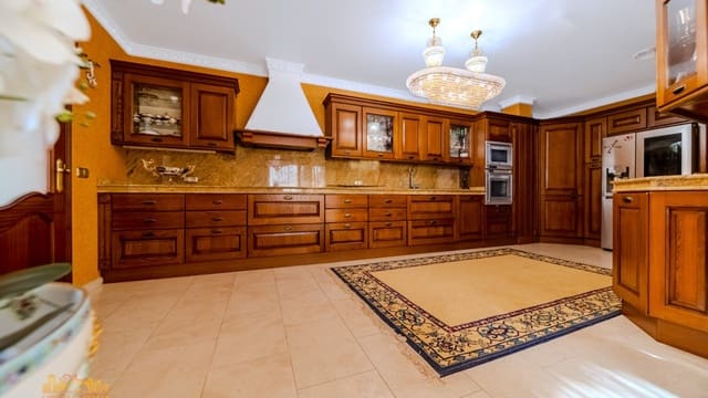 5 makuuhuone Huvila myytävänä paikassa Altea - 2 790 000 € (Ref: 8691300)