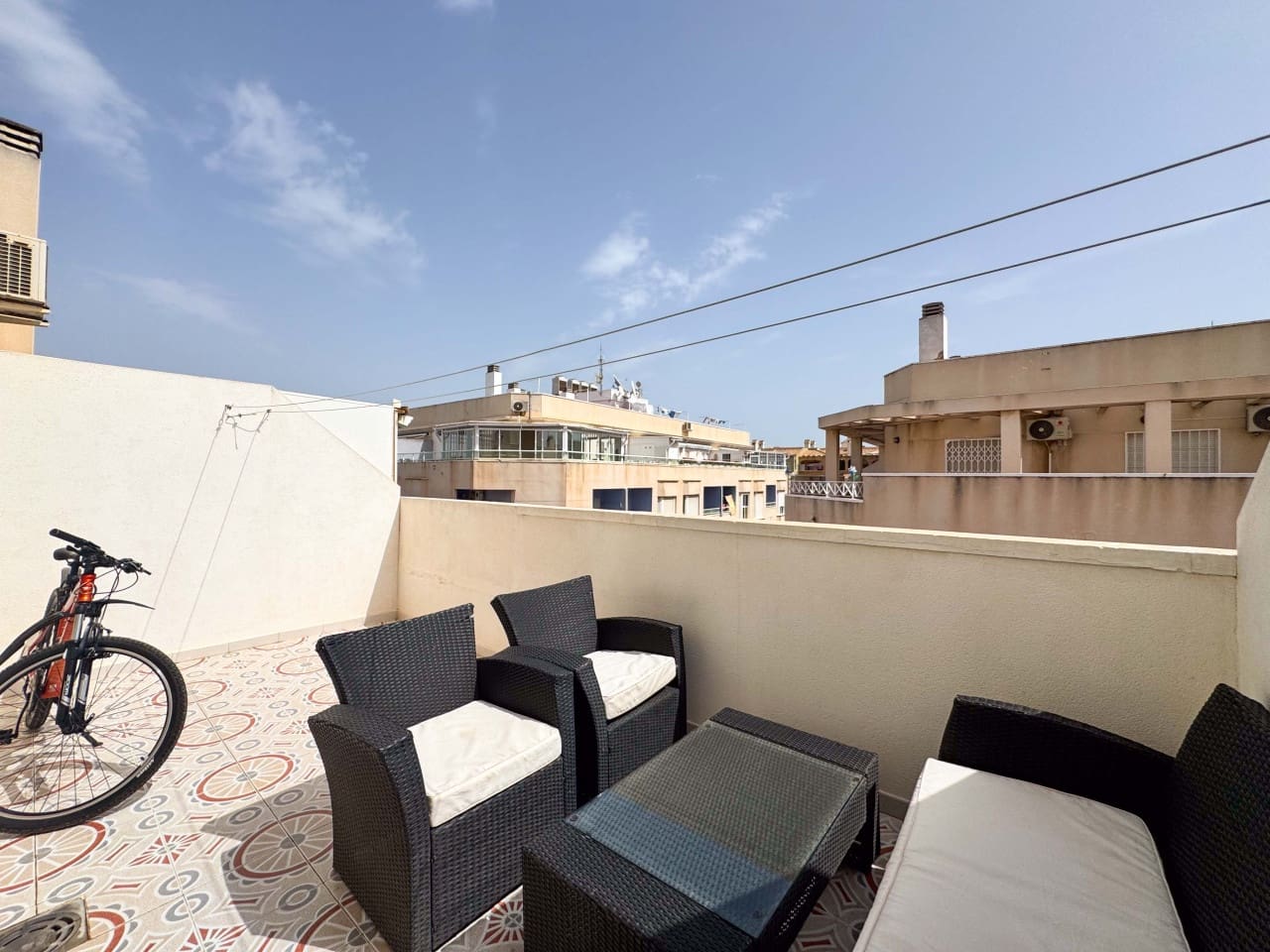 2 sovrum Lägenhet till salu i Torrevieja med pool - 154 900 € (Ref: 9233156)