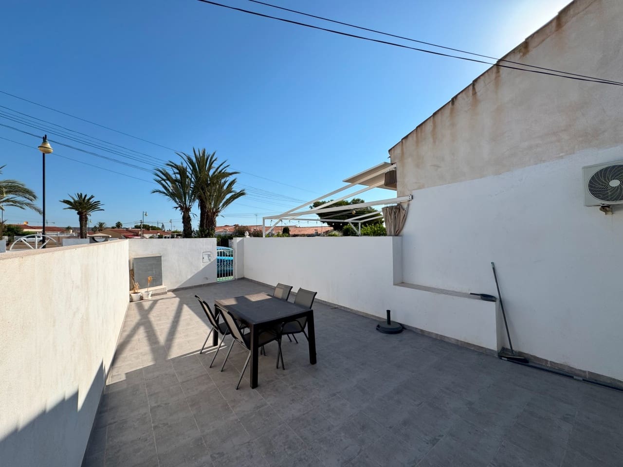 2 chambre Villa/Maison à vendre à Torrevieja - 160 000 € (Ref: 9233157)