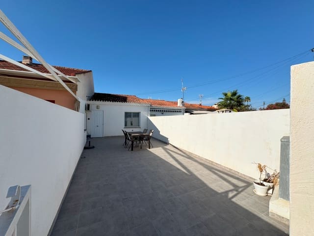 2 soveværelse Villa til salg i Nueva Torrevieja, Torrevieja - € 165.000 (Ref: 9233157)