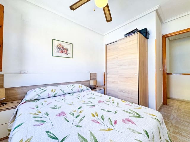 2 slaapkamer Huis te koop in Los Europeos, Torrevieja met zwembad - € 198.000 (Ref: 9233158)