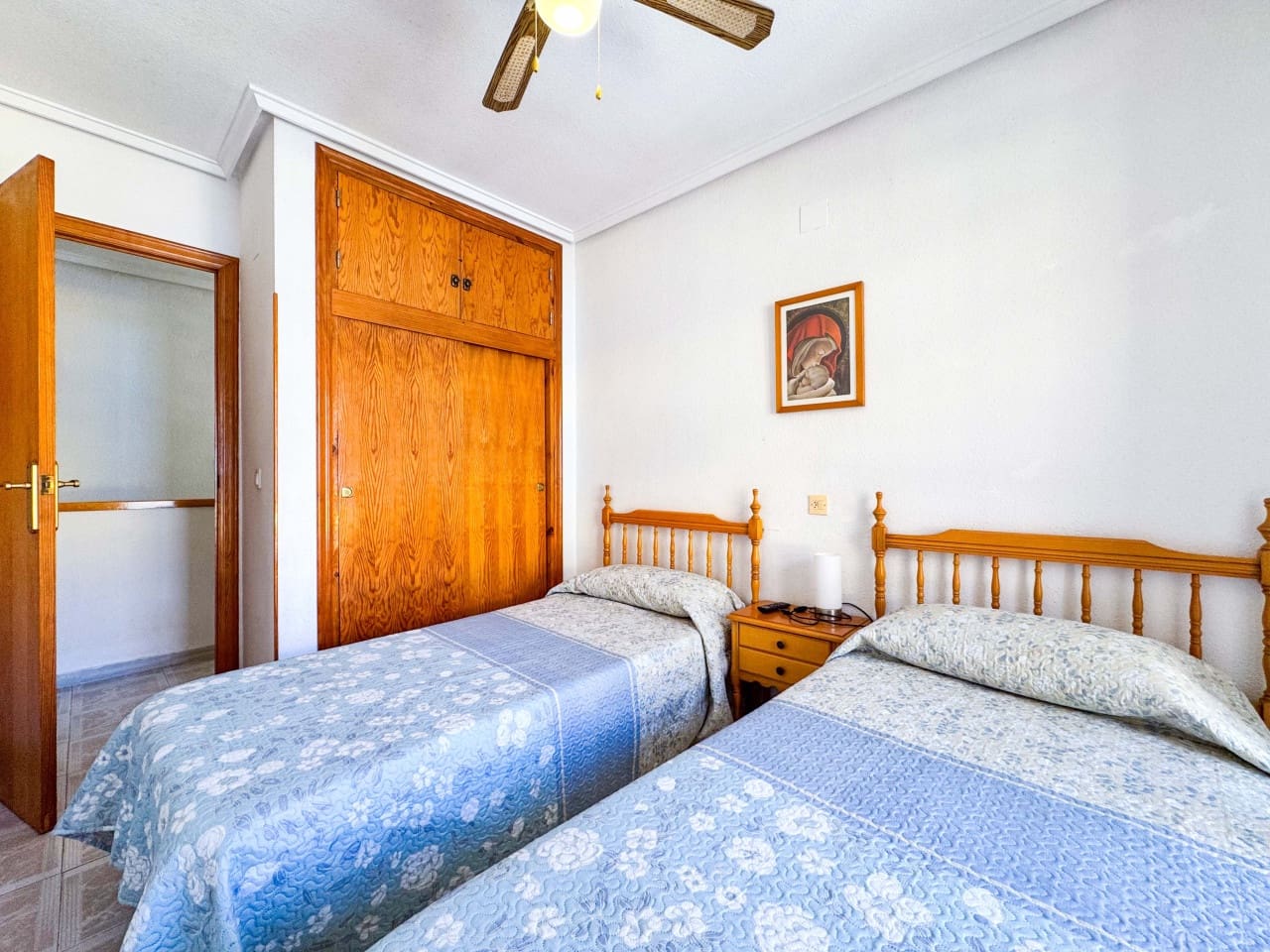 2 bedroom Townhouse for sale in Torrevieja with pool - € 198,000 (Ref: 9233158)