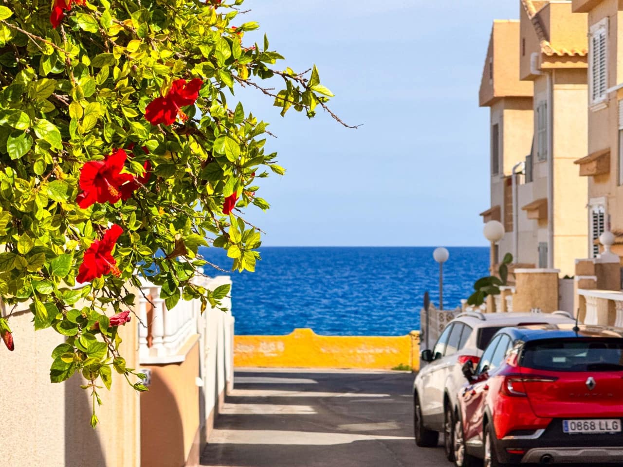 3 sypialnia Dom na sprzedaż w Torrevieja z garażem - 439 000 € (Ref: 9233161)