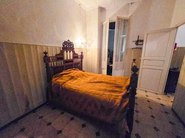 3 sovrum Hus till salu i Centro - Muelle Pesquero, Torrevieja - 189 000 € (Ref: 9233167)