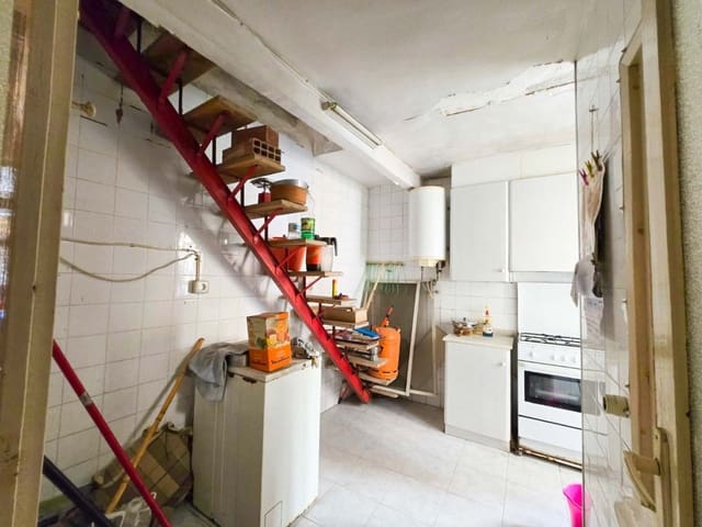 3 sovrum Hus till salu i Centro - Muelle Pesquero, Torrevieja - 189 000 € (Ref: 9233167)