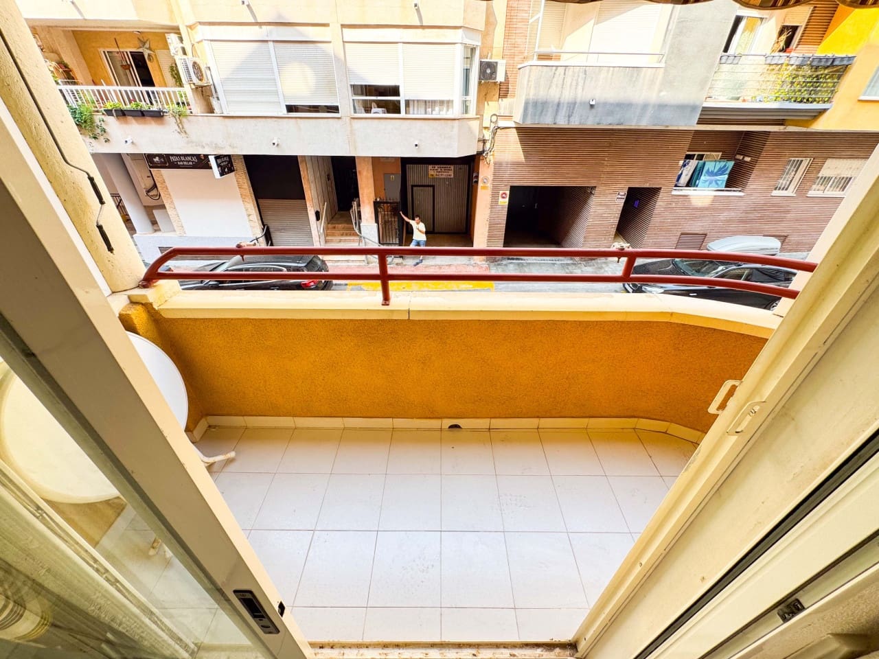 1 bedroom Apartment for sale in Torrevieja with garage - € 110,000 (Ref: 9233168)