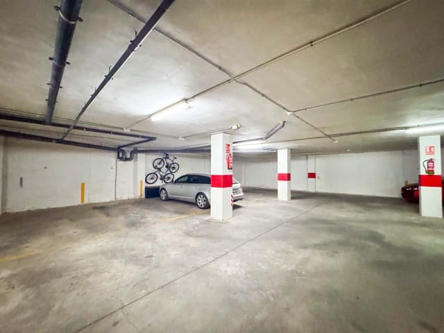 1 bedroom Apartment for sale in Avenida Habaneras - Curva de Palangre, Torrevieja with garage - € 110,000 (Ref: 9233168)