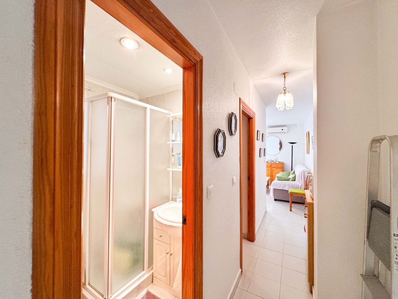 1 bedroom Apartment for sale in Torrevieja with garage - € 110,000 (Ref: 9233168)