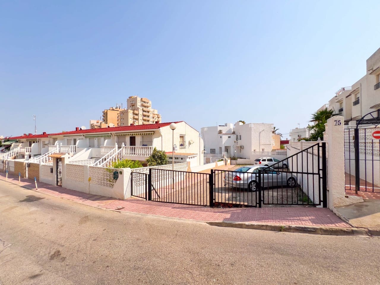 3 soverom Villa til salgs i La Mata med garasje - € 216 900 (Ref: 9233169)