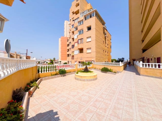 1 chambre Appartement à vendre à Cabo Cervera, Torrevieja - 123 500 € (Ref: 9233171)