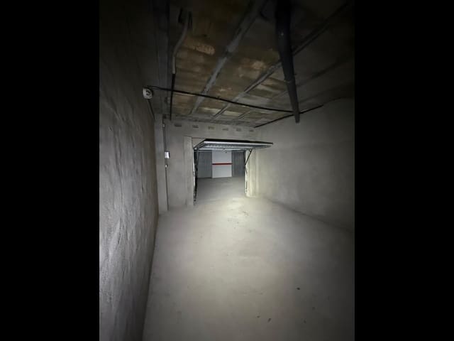 Garage zu verkaufen in Torreblanca, Torrevieja - 12.000 € (Ref: 9233172)