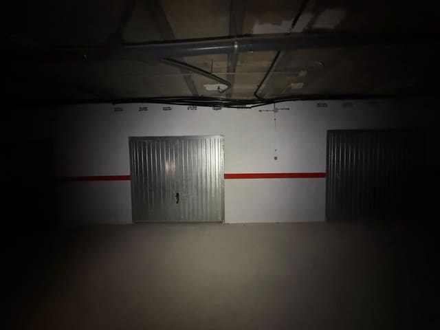 Garage zu verkaufen in Torreblanca, Torrevieja - 12.000 € (Ref: 9233172)
