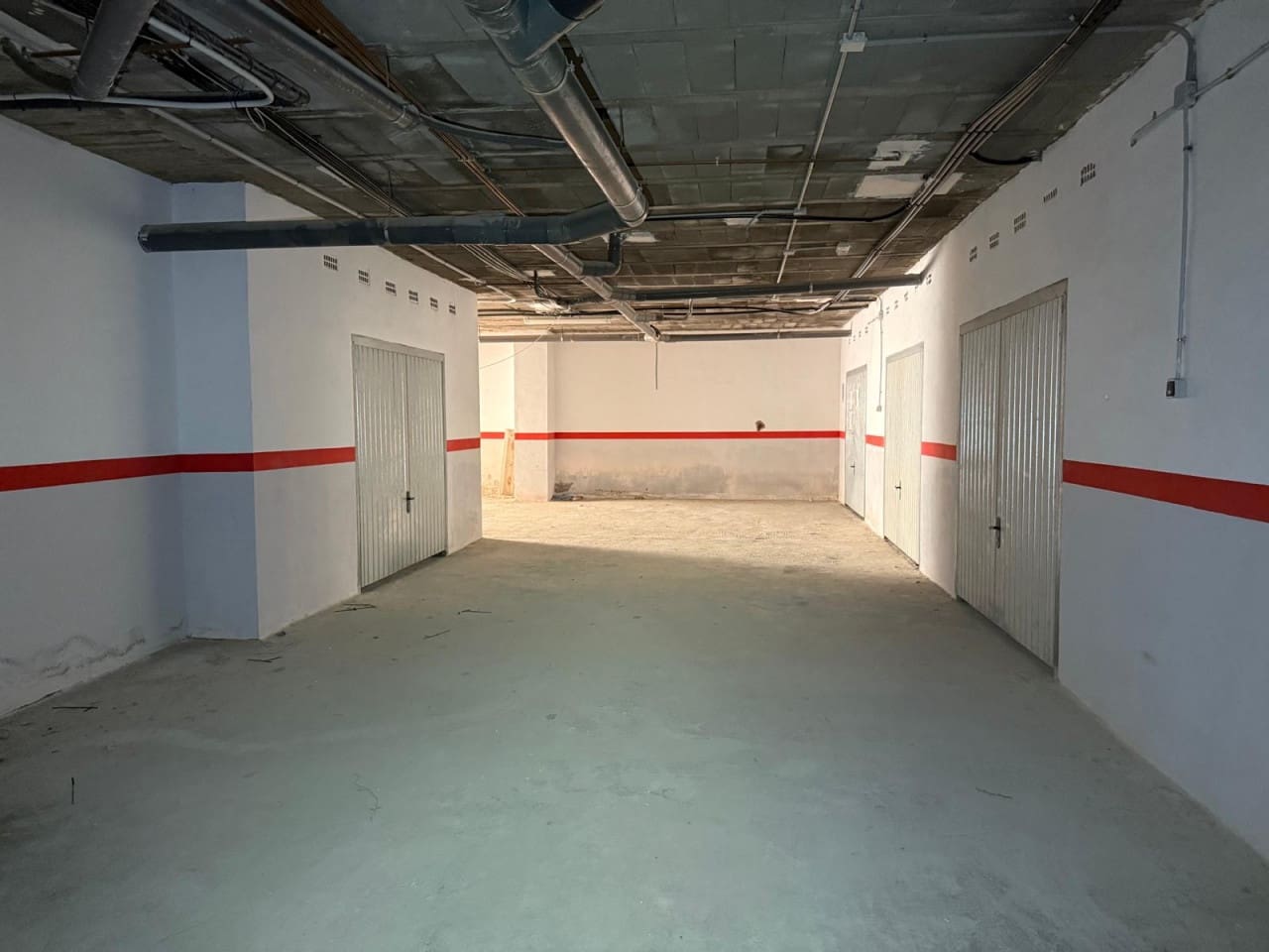 Garaż na sprzedaż w Torrevieja - 12 000 € (Ref: 9233172)