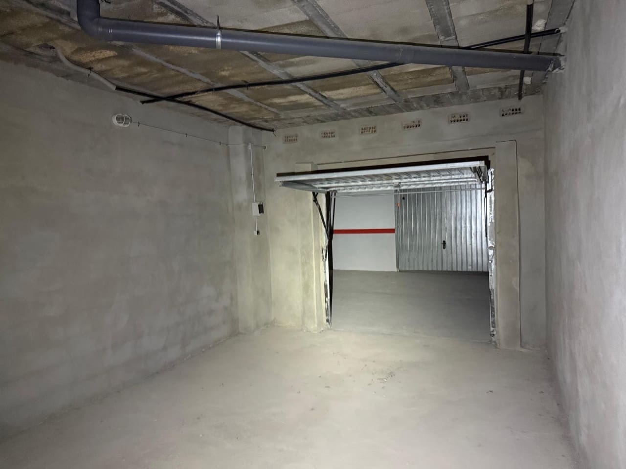 Garaż na sprzedaż w Torrevieja - 12 000 € (Ref: 9233172)