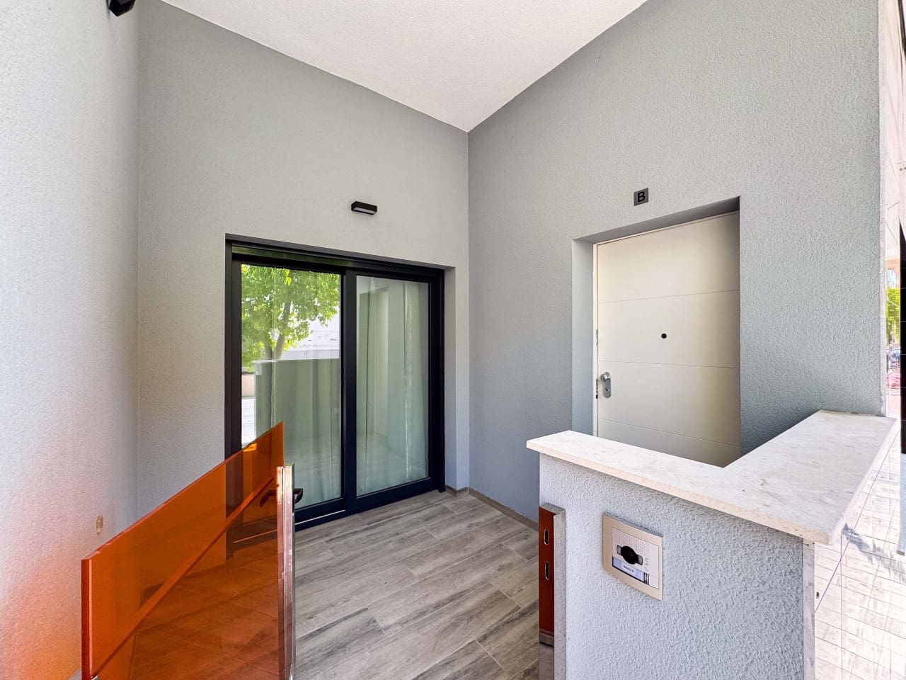 1 sovrum Lägenhet till salu i Torrevieja med pool - 174 900 € (Ref: 9233174)