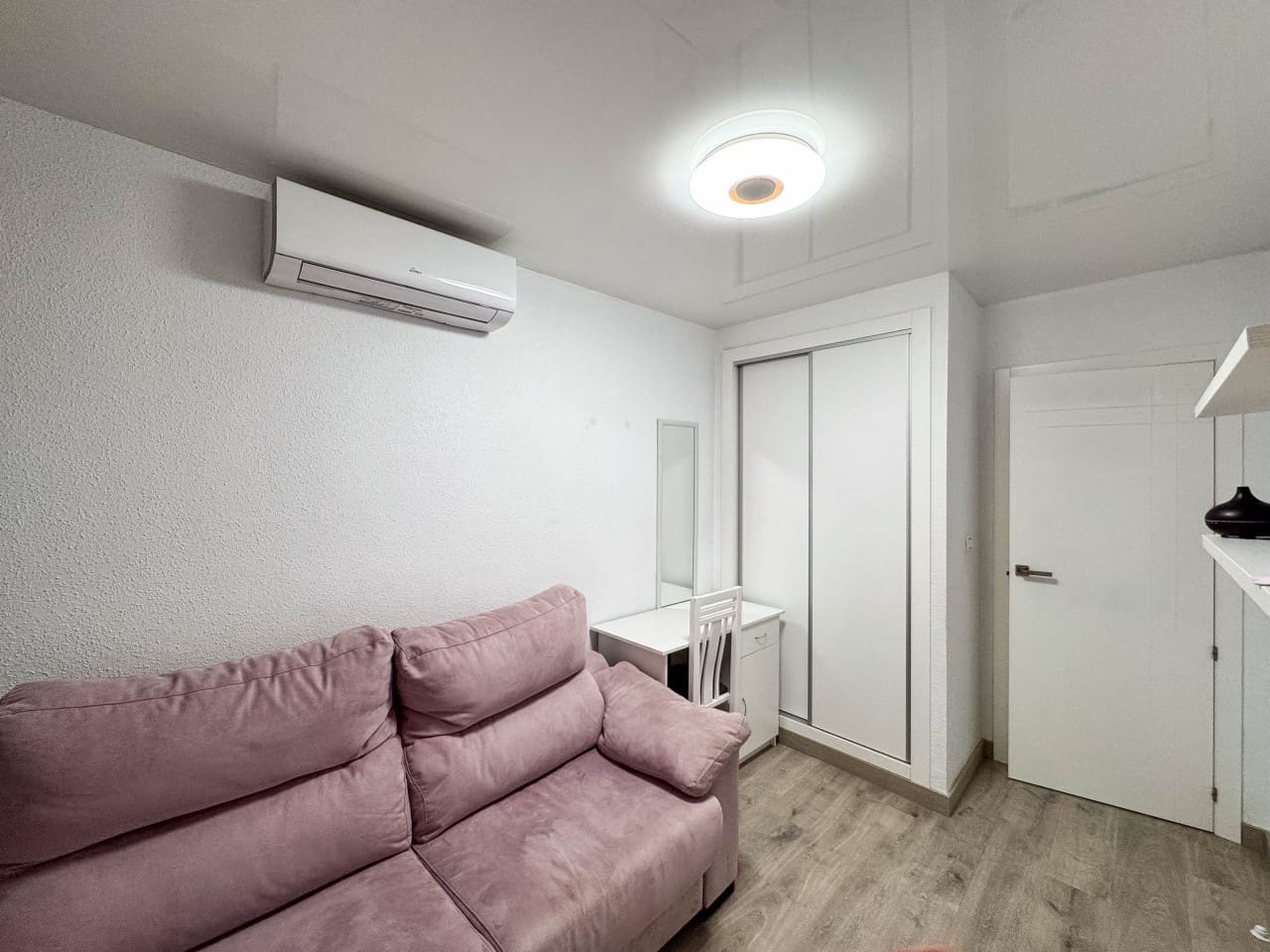 4 slaapkamer Appartement te koop in Torrevieja - € 210.000 (Ref: 9233181)