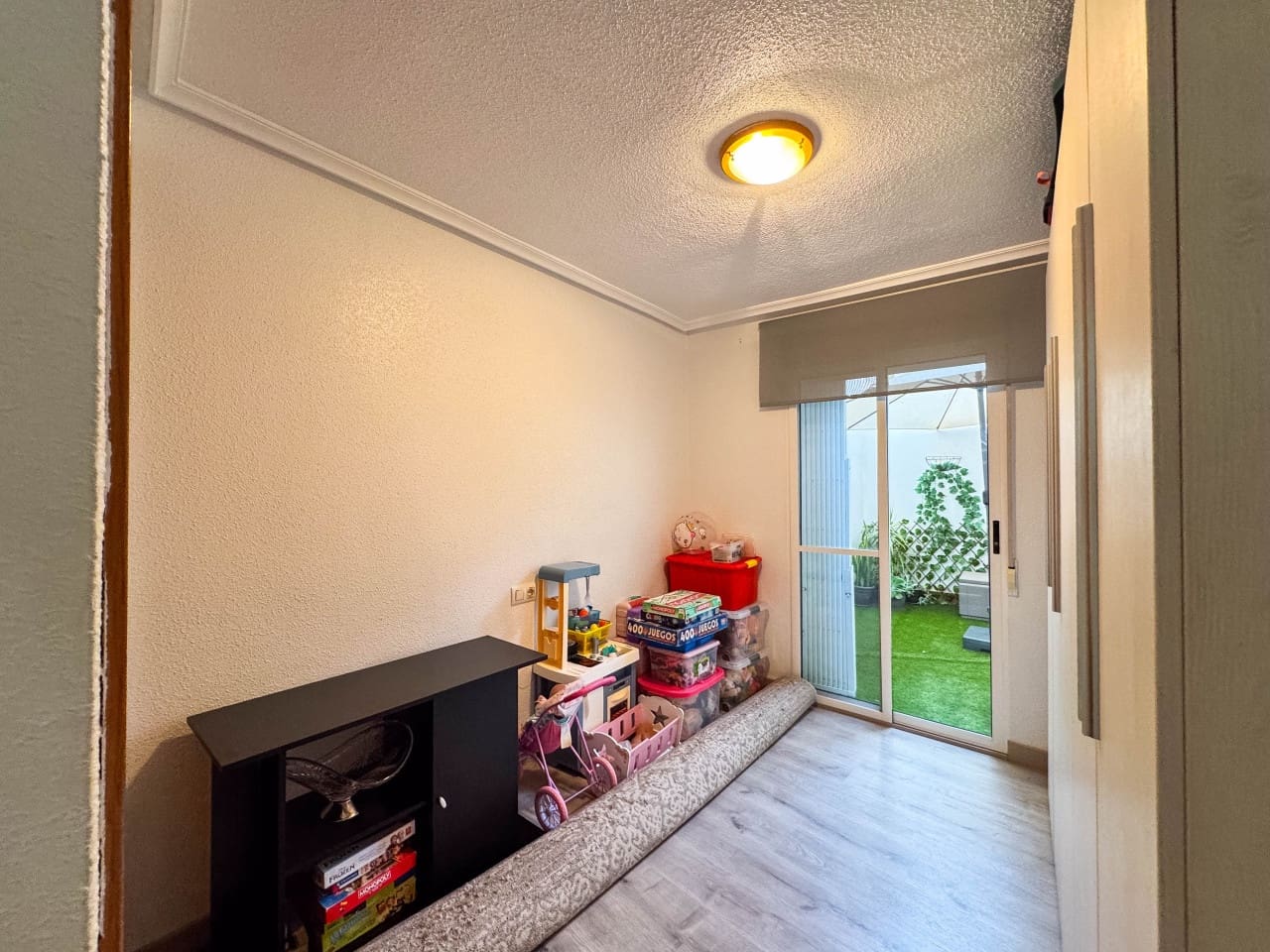 4 slaapkamer Appartement te koop in Torrevieja - € 210.000 (Ref: 9233181)