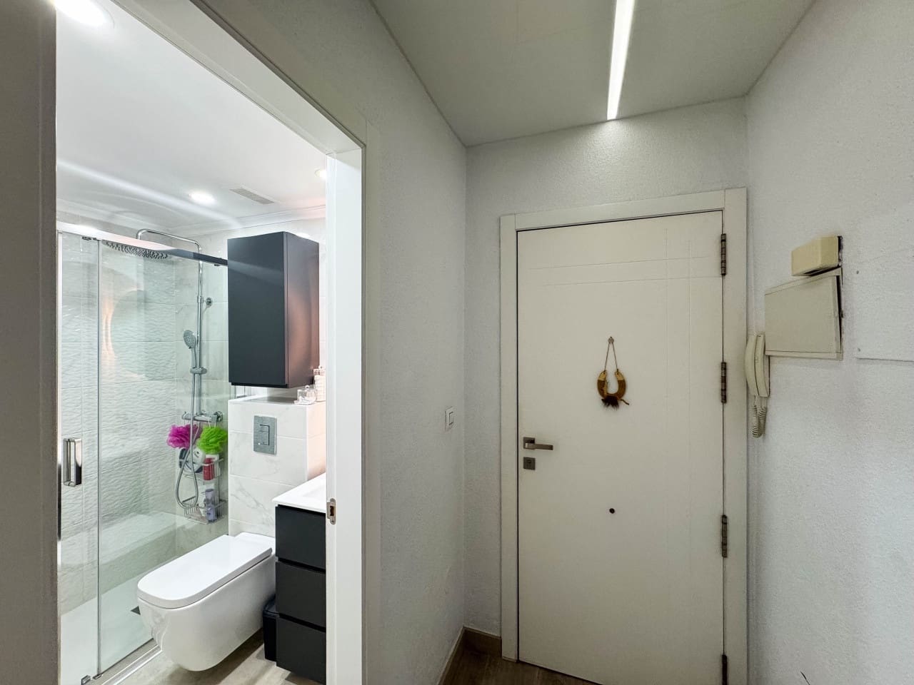 4 slaapkamer Appartement te koop in Torrevieja - € 210.000 (Ref: 9233181)