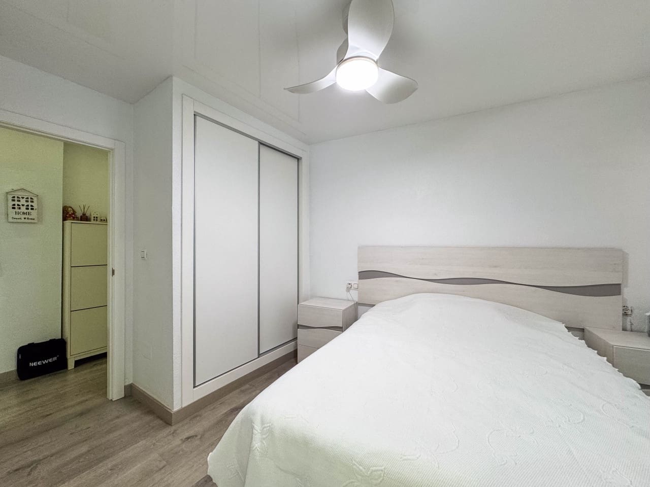 4 slaapkamer Appartement te koop in Torrevieja - € 210.000 (Ref: 9233181)