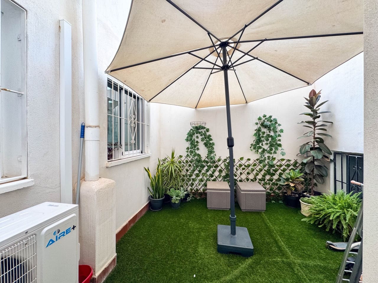 4 slaapkamer Appartement te koop in Torrevieja - € 210.000 (Ref: 9233181)