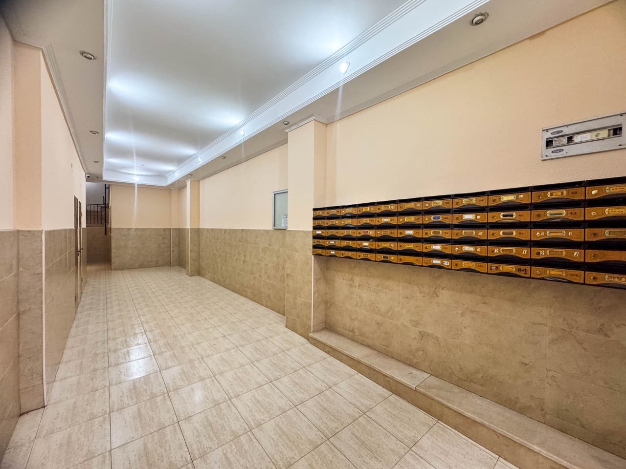 4 slaapkamer Appartement te koop in Torrevieja - € 210.000 (Ref: 9233181)