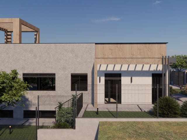 Huvila myytävänä paikassa Polop mukana uima-altaan - 729 000 € (Ref: 9233183)