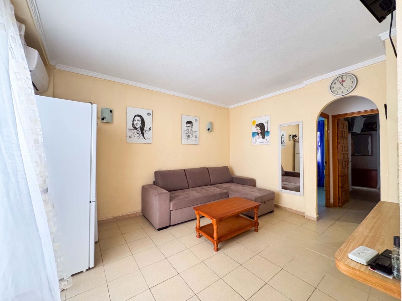 2 sovrum Lägenhet till salu i Torrevieja med pool - 135 000 € (Ref: 9233187)