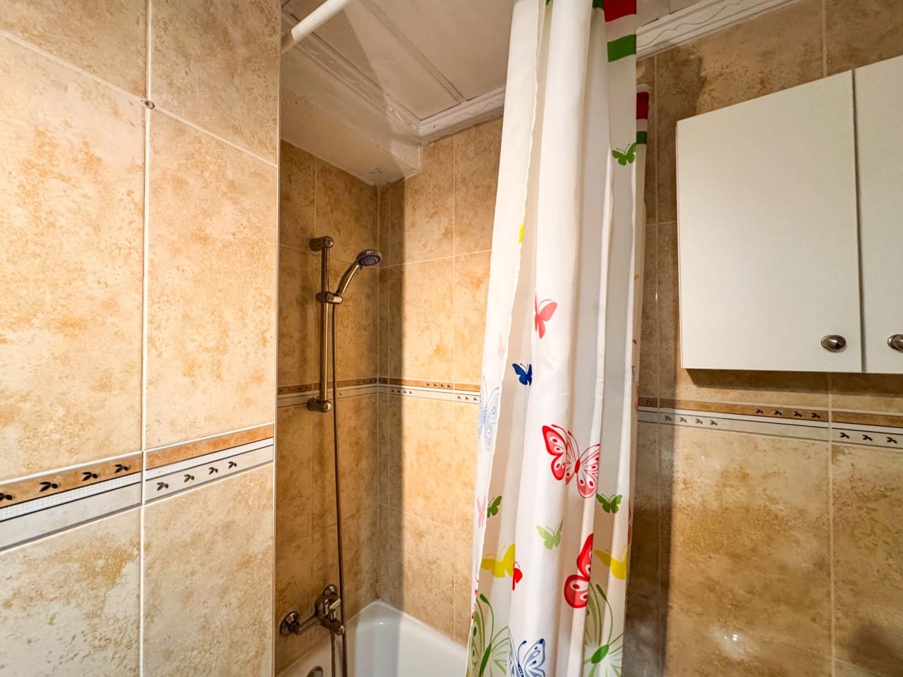 2 sovrum Lägenhet till salu i Torrevieja med pool - 135 000 € (Ref: 9233187)