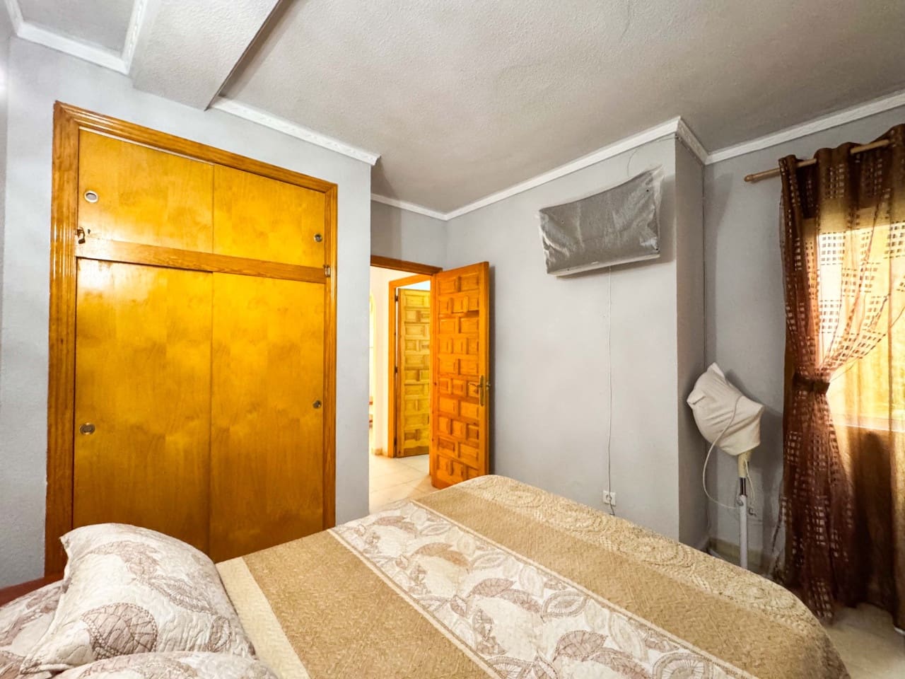 2 sovrum Lägenhet till salu i Torrevieja med pool - 135 000 € (Ref: 9233187)